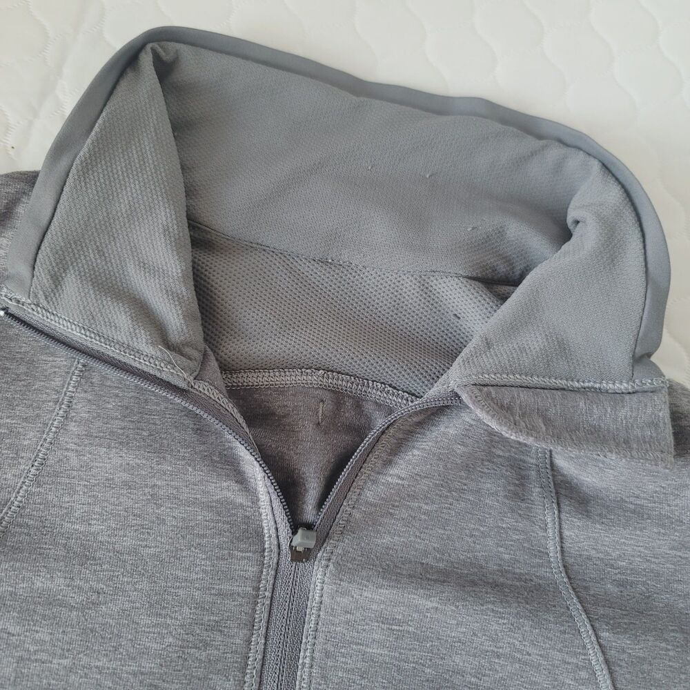 Lululemon Pace Pusher 1/2 Zip Long Sleeve Top Sz 4 Gray/Pink Trim Reflective - Picture 12 of 15